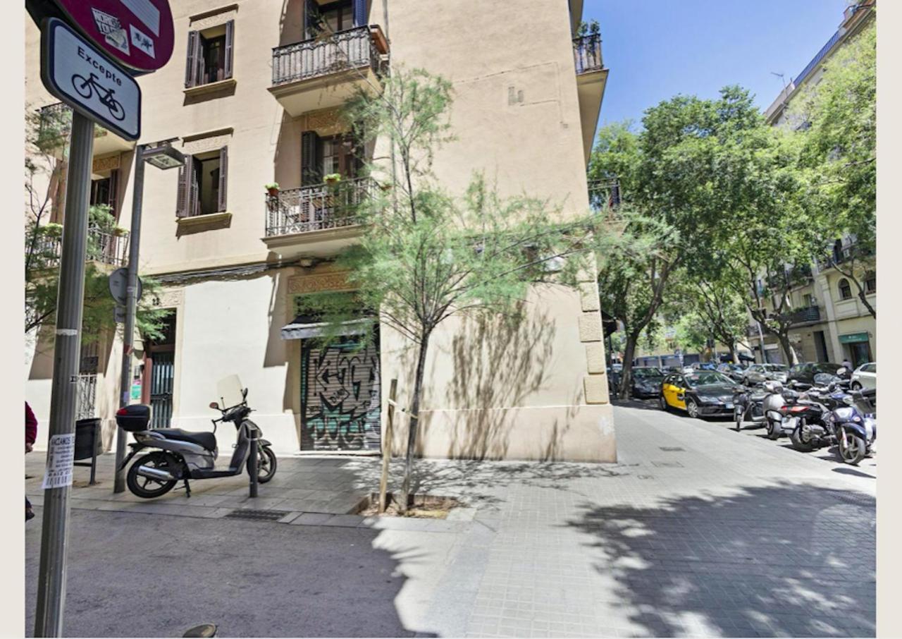 Great Apartment In Sagrada Familia With Balcony バルセロナ エクステリア 写真