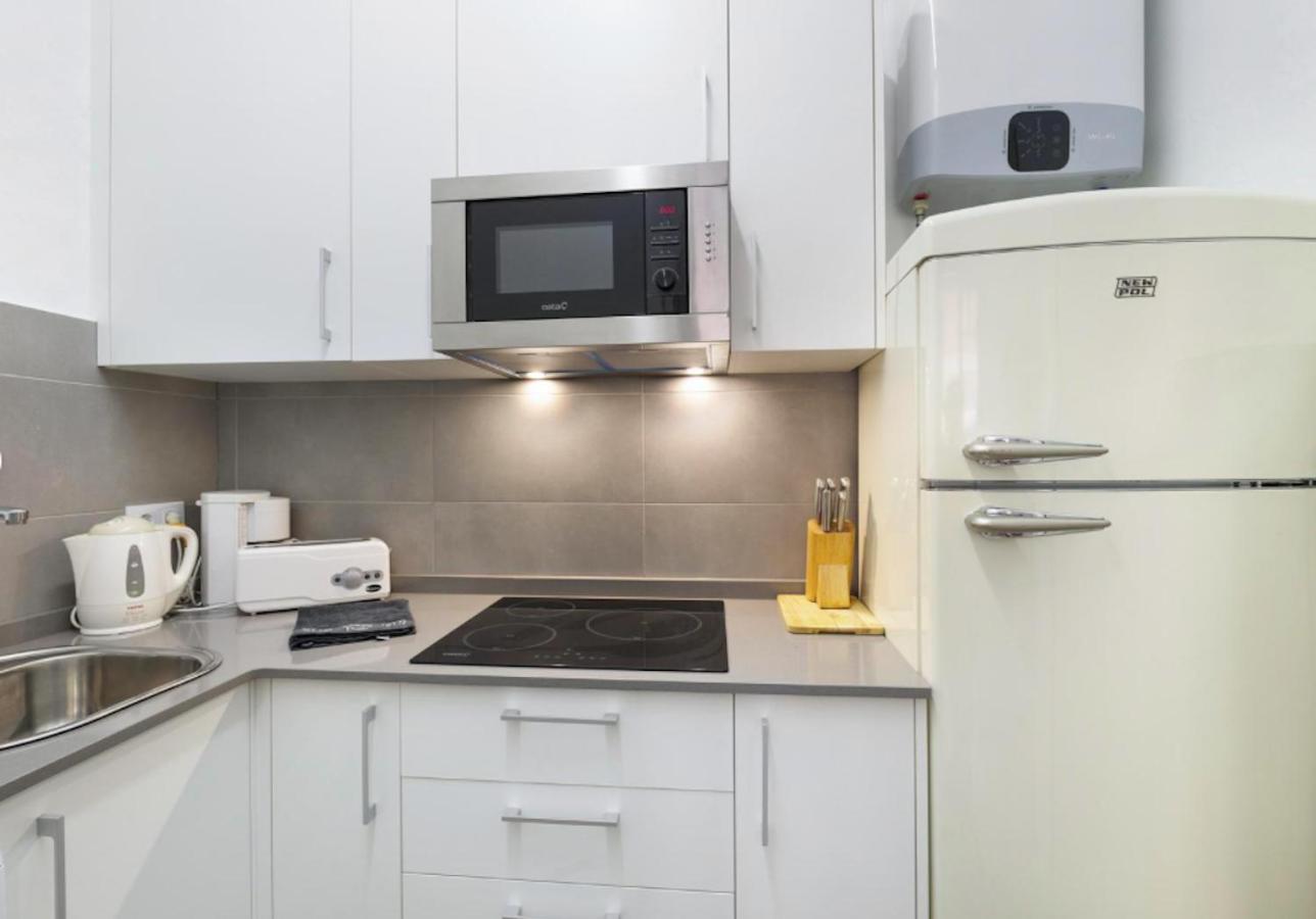 Great Apartment In Sagrada Familia With Balcony バルセロナ エクステリア 写真