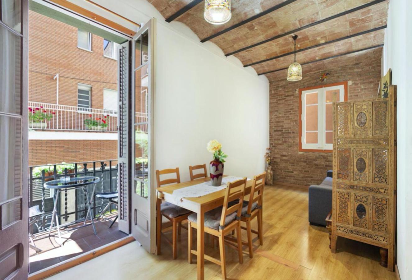 Great Apartment In Sagrada Familia With Balcony バルセロナ エクステリア 写真