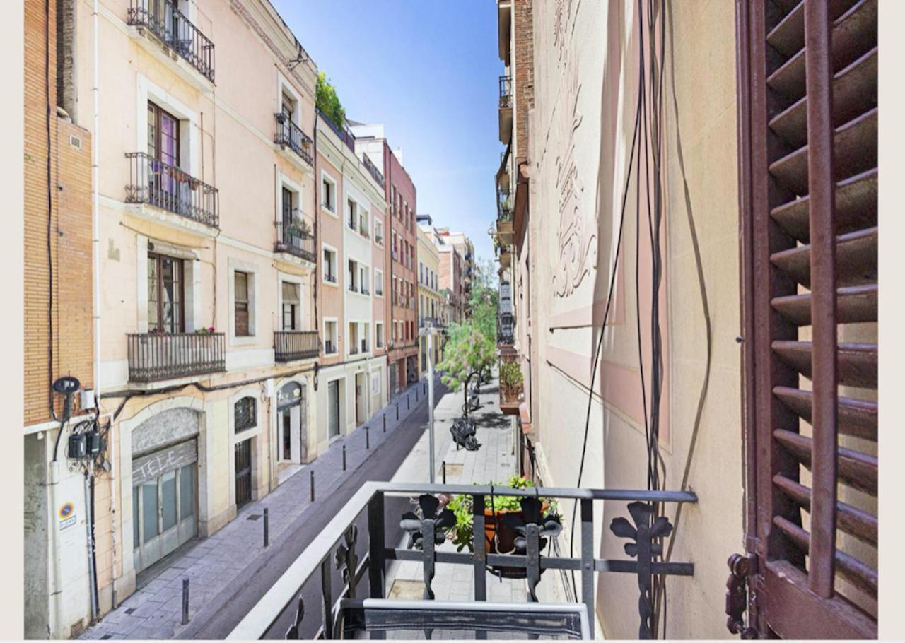 Great Apartment In Sagrada Familia With Balcony バルセロナ エクステリア 写真