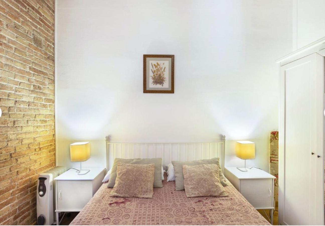 Great Apartment In Sagrada Familia With Balcony バルセロナ エクステリア 写真