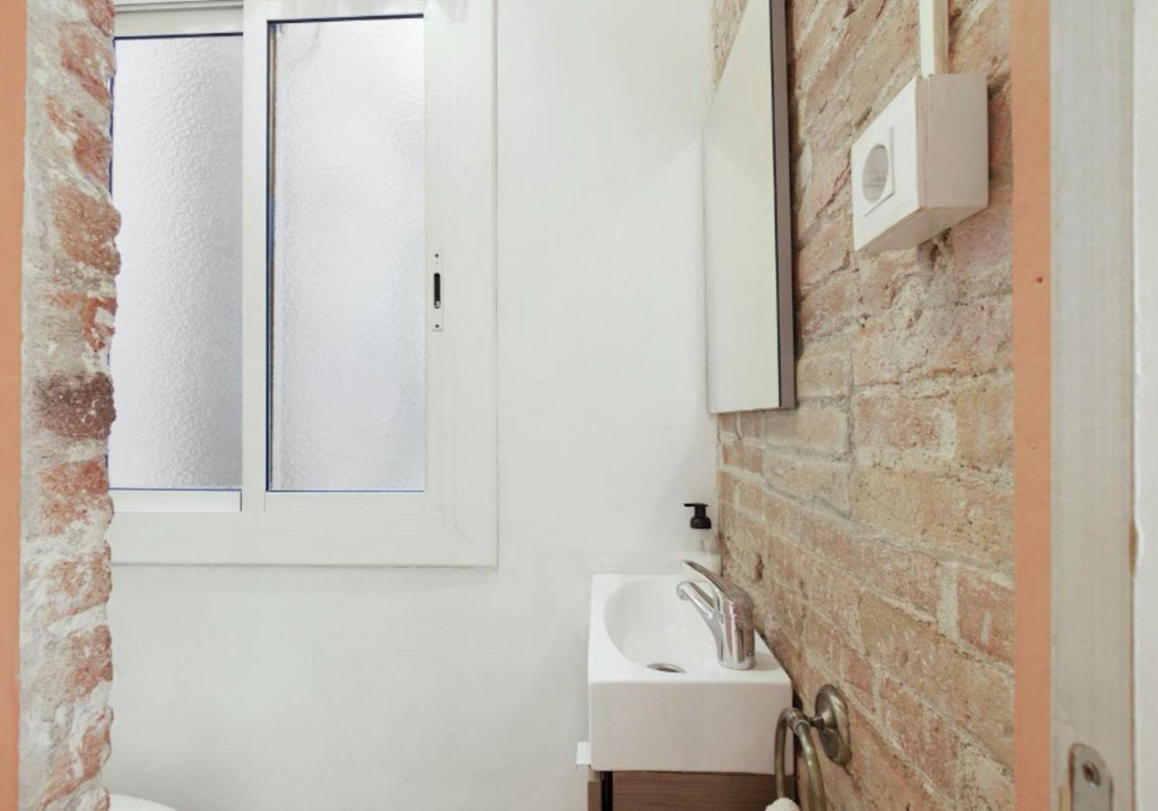 Great Apartment In Sagrada Familia With Balcony バルセロナ エクステリア 写真