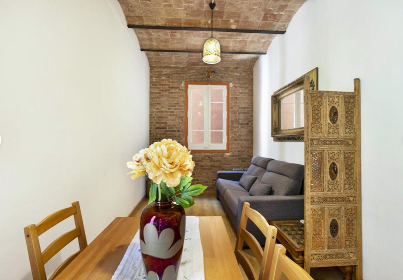 Great Apartment In Sagrada Familia With Balcony バルセロナ エクステリア 写真